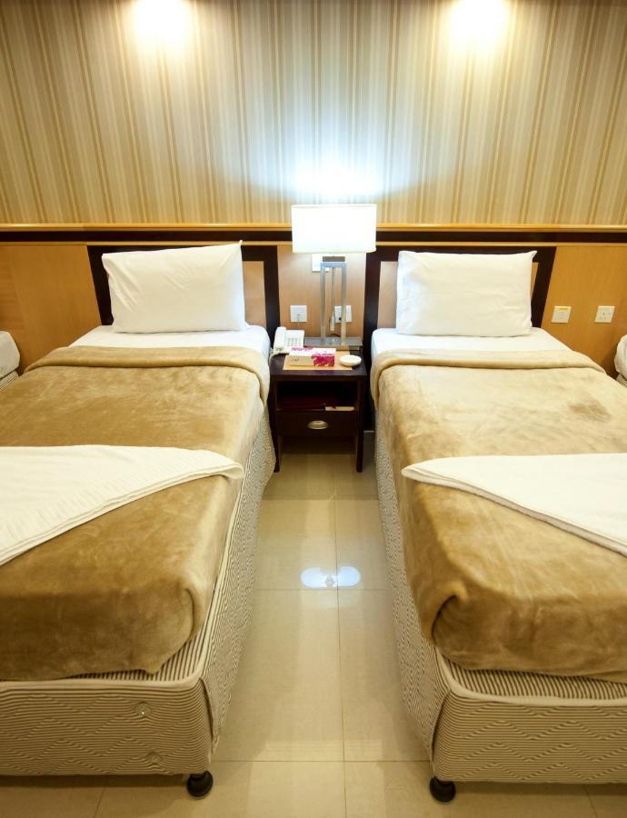 Al Fajr Al Badeaa 4 Hotel *