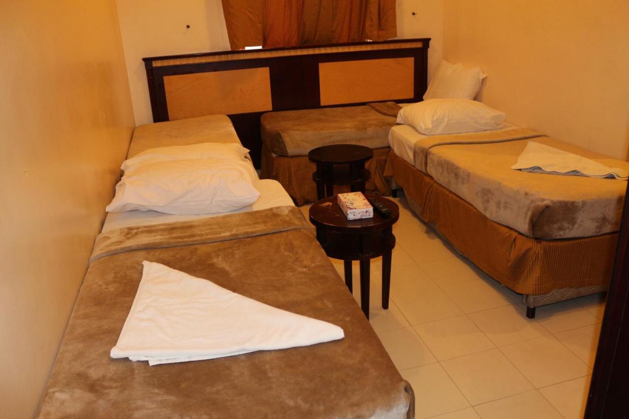 Hotel Al Fajr Al Badeaa 4 *