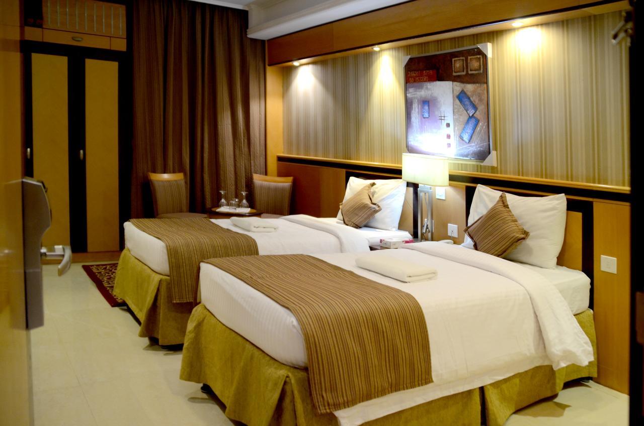 Hotel Al Fajr Al Badeaa 4 *